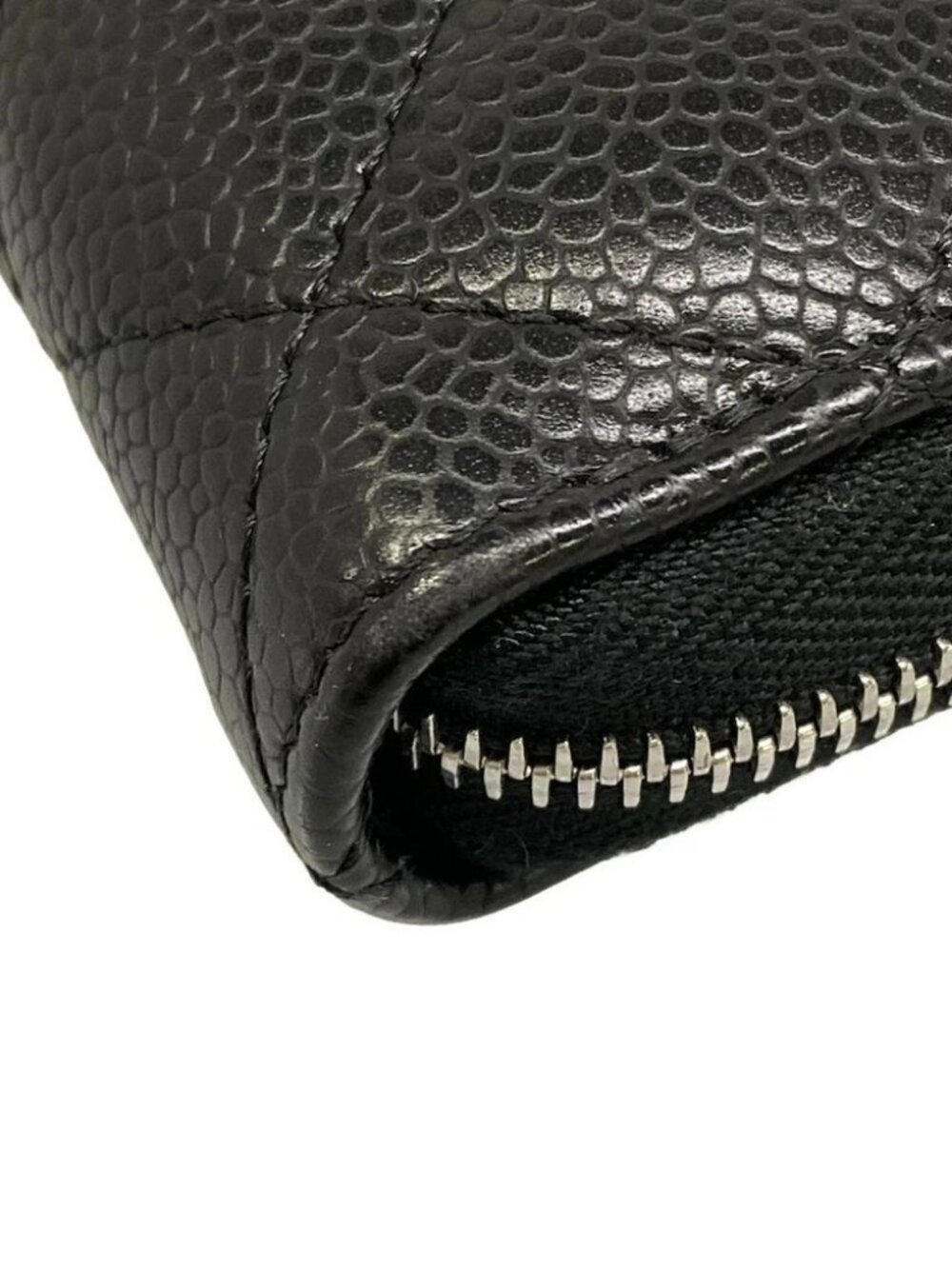 CHANEL Matelasse Black Calfskin Long Wallet - Picture 7 of 11